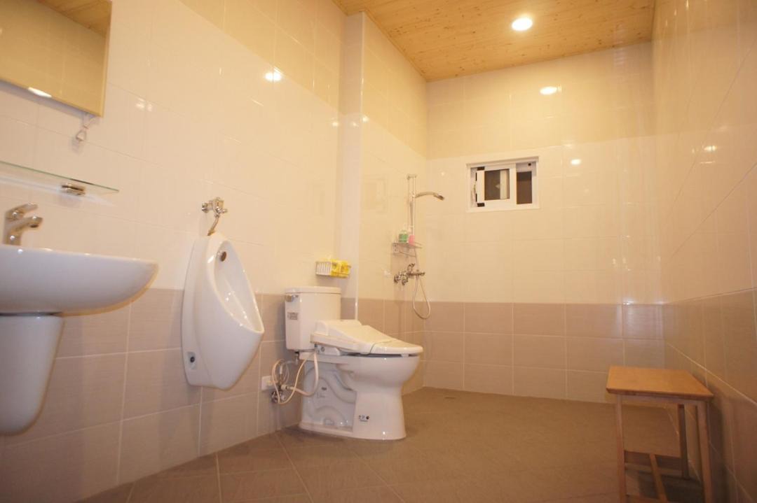 Photo of Livingroom in West Central District