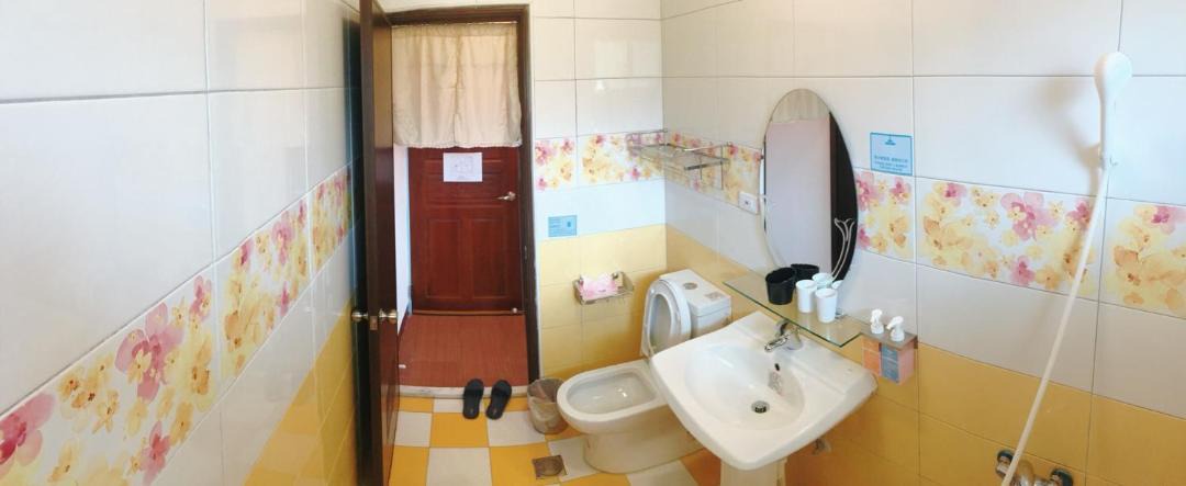 Photo of Bathroom in Luye