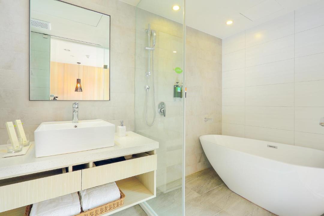 Photo of Bathroom in West District