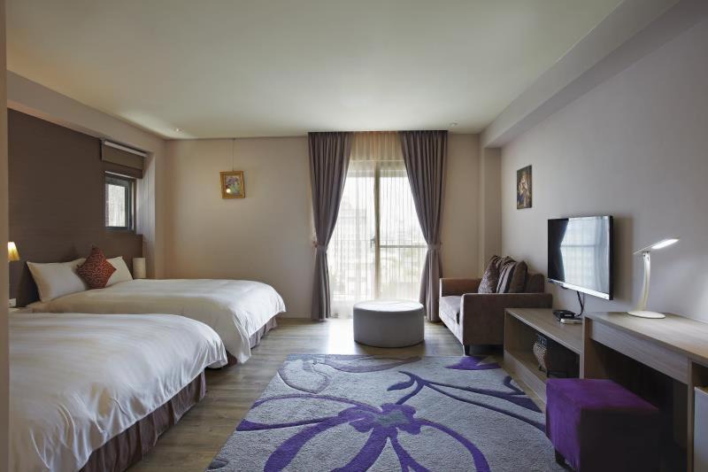 Photo of Bedroom in East District
