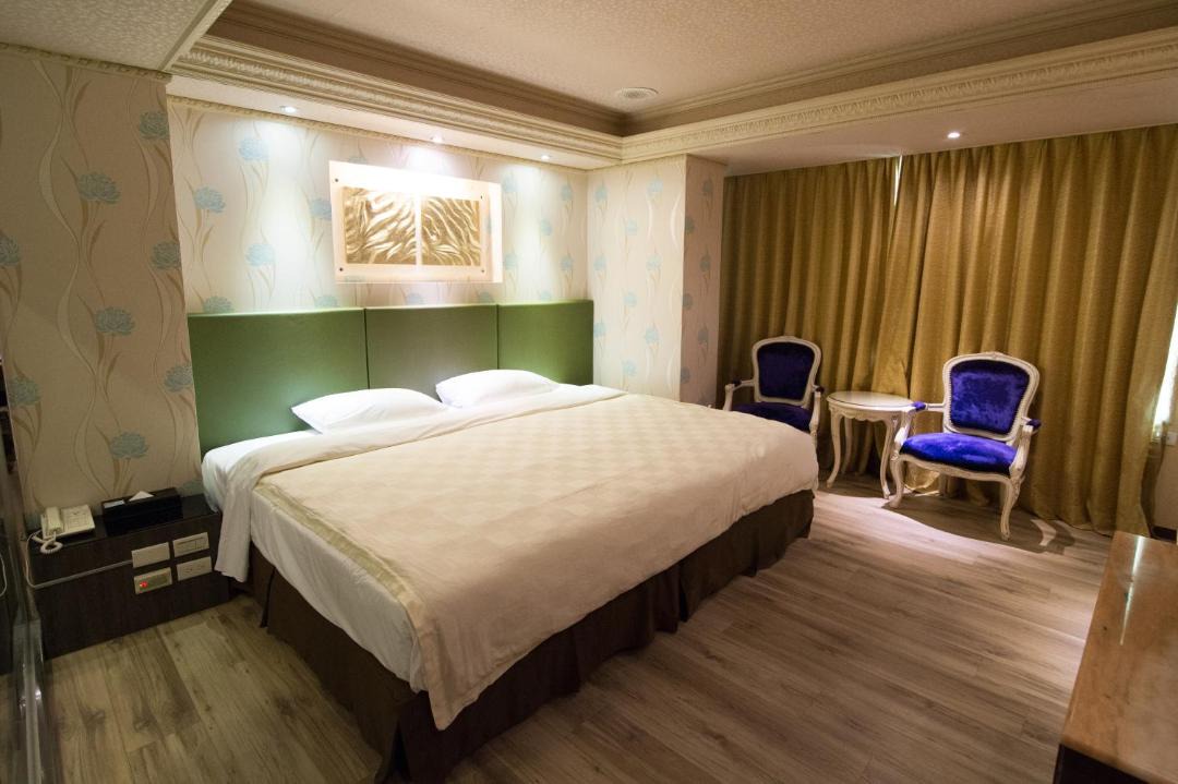 Photo of Bedroom in North District