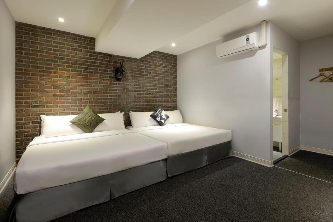Photo of Bedroom in University District