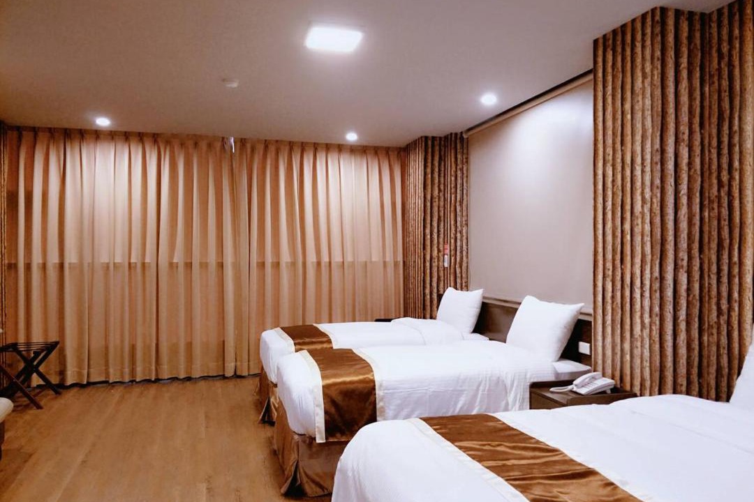 Photo of Bedroom in West District