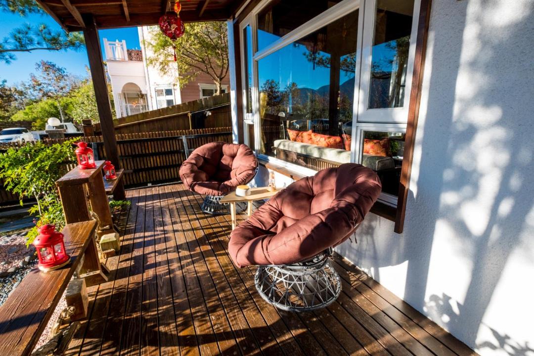 Photo of Patio Balcony in Ren'ai