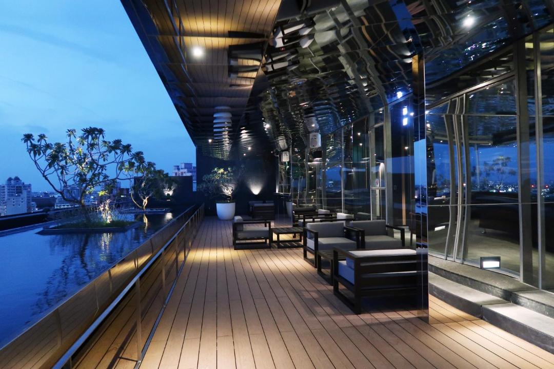 Photo of Patio Balcony in West District