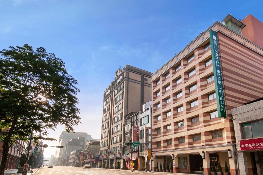 Photo of Buildings in Songshan