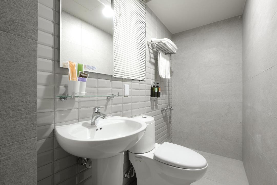 Photo of Bathroom in Xitun District