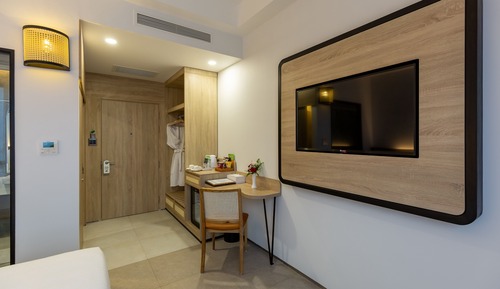 Deluxe Double or Twin Room, City View