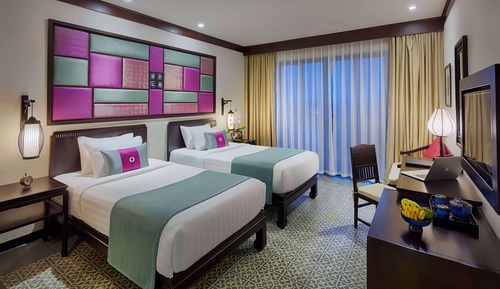 Deluxe Room, 2 Twin Beds, Balcony (Ocean/Riverside View)
