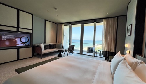 Premier Ocean View Suite