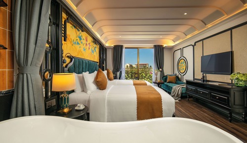 Deluxe Double or Twin Room, Balcony