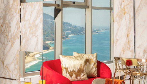 Master Suite South