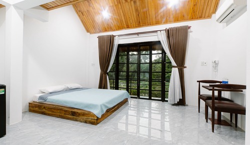 Standard Bungalow