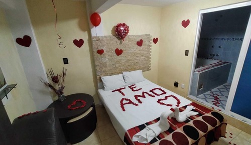 Honeymoon Room