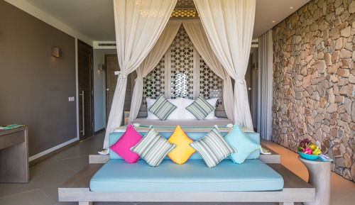 Cliff Villa