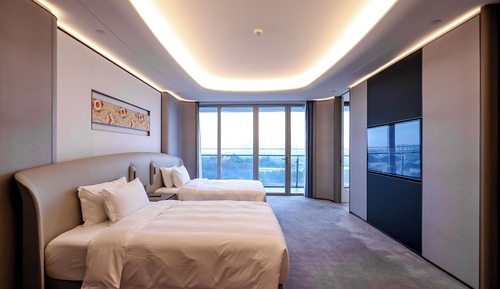 Standard Room, 2 Double Beds, River View