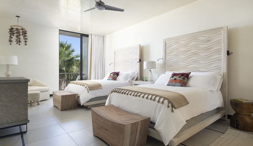 Room, 5 Bedrooms, Oceanfront (Sol, with Pool)