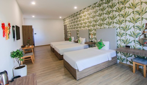 Triple Room