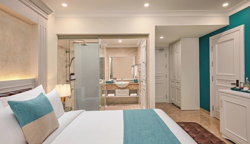 Family Room, Multiple Beds