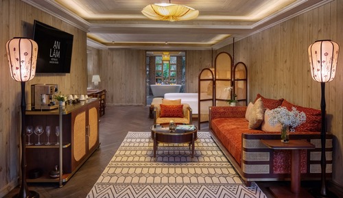 Riverside Suite