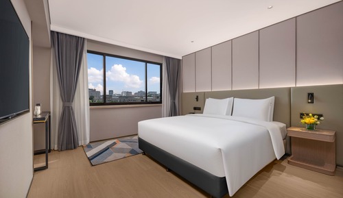 Standard Room, 1 King Bed (Hutong View, Minifridge)