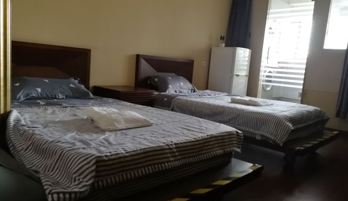 Shu Shi Queen Room
