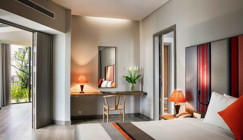 Red Dao Suite