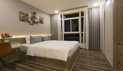 Deluxe Suite, 1 Queen Bed, Park View
