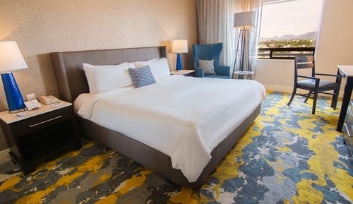 Lucerna Select, 1 King Bed