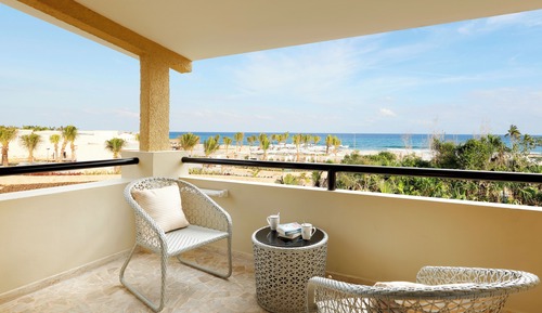 Junior Suite Poolside Ocean View Single Use