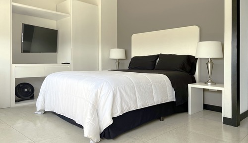 Family Suite, 2 Bedrooms, Non Smoking