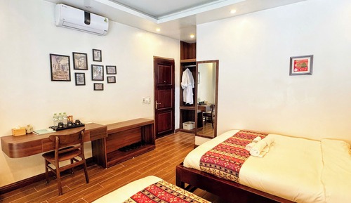 Deluxe Triple Bungalow