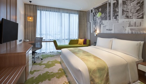 Standard Room, 1 King Bed, City View