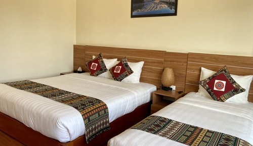 Deluxe Double or Twin Room