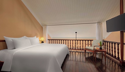 Duplex Suite Balcony, Club Wing