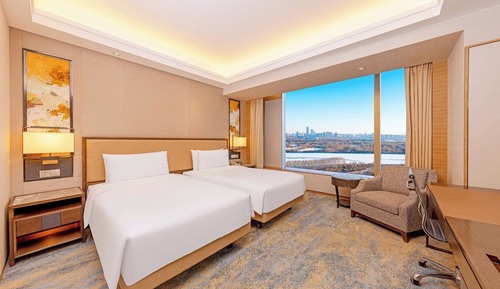 Panoramic River View Twin