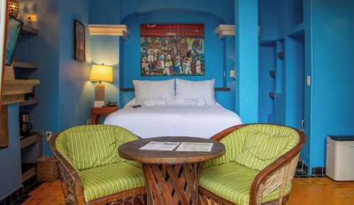 Standard Room, 1 Queen Bed