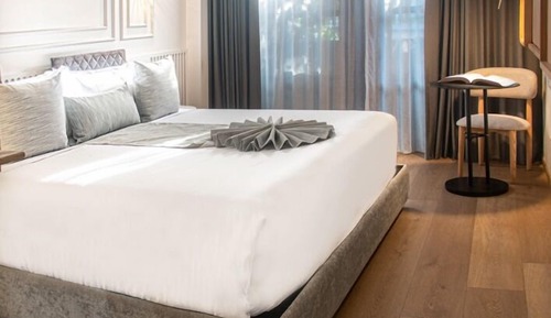 Deluxe Superior con Balcon