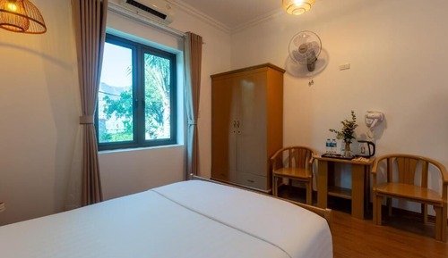 Basic Double Room, Garden View