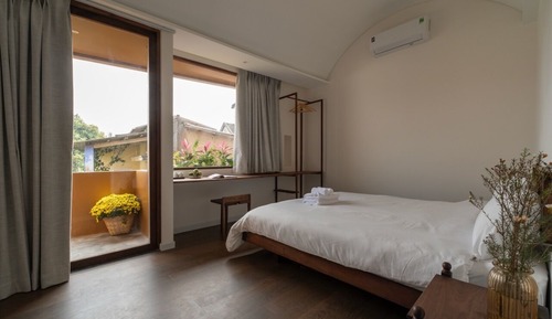 Deluxe Double Room, 1 Queen Bed, Balcony, City View