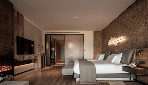 Luxury Twin Room, Multiple Beds, Non Smoking, Mountain View