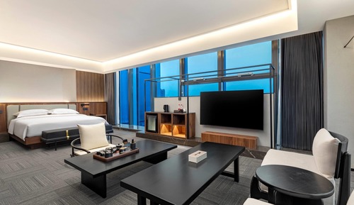 Executive Suite, 1 King Bed, Non Smoking