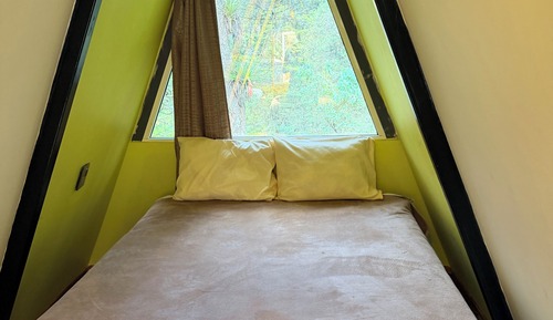 Comfort Villa, Patio, Mountain View