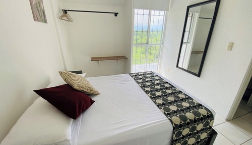 Family House, 4 Bedrooms, Pets Allowed