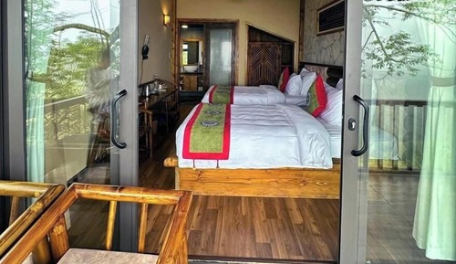 Superior Bungalow, Balcony, Mountain View
