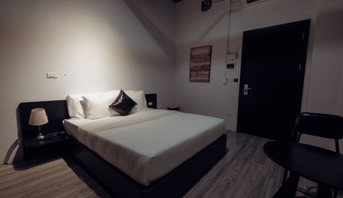 Standard Studio, 1 Double Bed, Bathtub