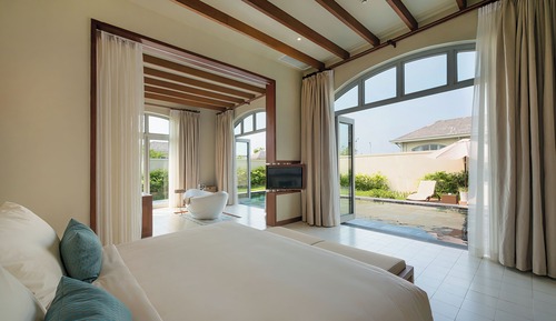 Standard Villa