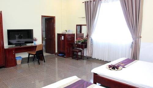 Deluxe Family Room