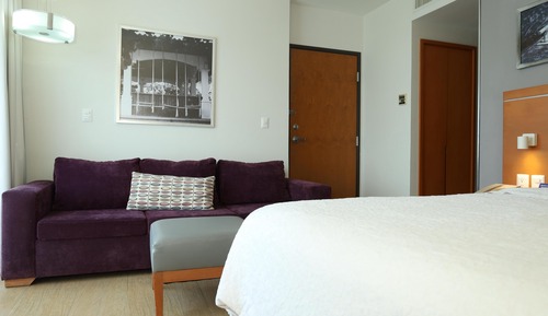 Superior Room, 1 Queen Bed, Non Smoking, Refrigerator (Wet Bar)
