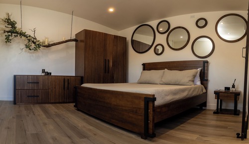 King Room, Vineyard View